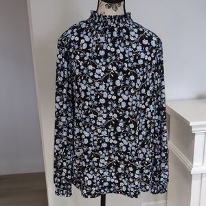 ANNE KLEIN | Women's Black/Blue Floral Flowy Smocked Mock Neck Blouse